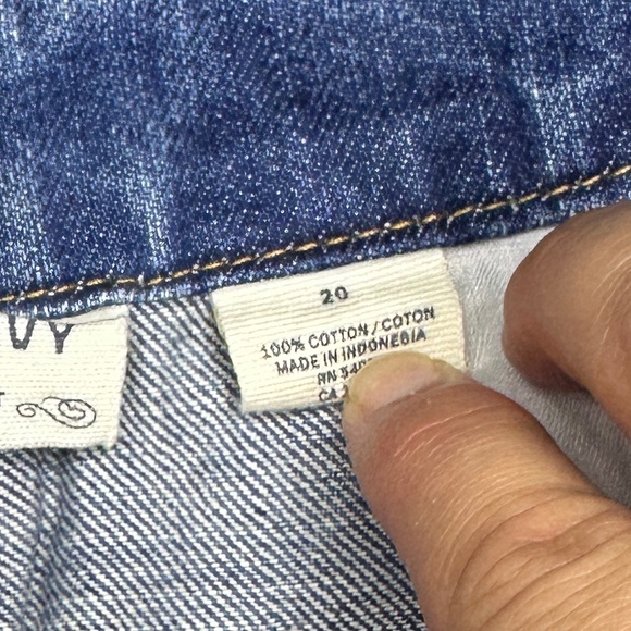 Old Navy Distressed Classic Denim Pencil Skirt size 20 - Picture 6 of 7